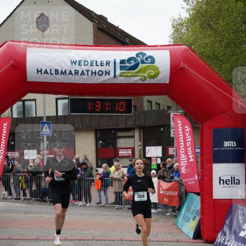04.05.2025 - 8. Wedeler Halbmarathon Felixshl http://msf.ph/oto/7817553 04.05.2025 11:31:08 Ziel 177, 359, 574, 843, 883 meine-sportfotos.de