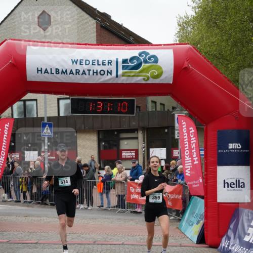 04.05.2025 - 8. Wedeler Halbmarathon Felixshl http://msf.ph/oto/7817554 04.05.2025 11:31:08 Ziel 177, 359, 574, 843, 883 meine-sportfotos.de