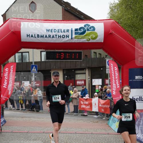 04.05.2025 - 8. Wedeler Halbmarathon Felixshl http://msf.ph/oto/7817558 04.05.2025 11:31:09 Ziel 177, 359, 574, 843 meine-sportfotos.de