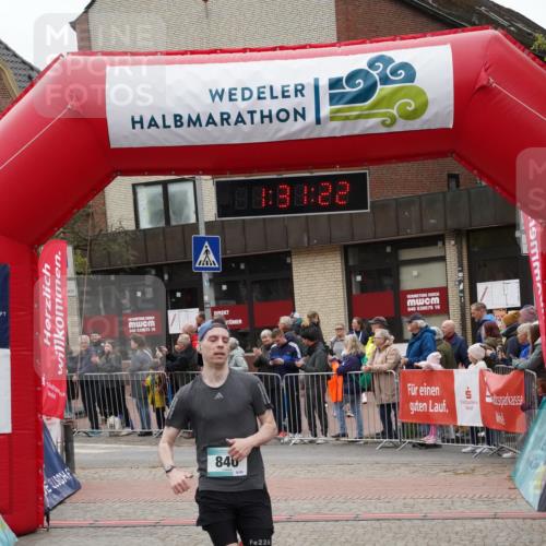 04.05.2025 - 8. Wedeler Halbmarathon Felixshl http://msf.ph/oto/7817567 04.05.2025 11:31:20 Ziel 840, 934 meine-sportfotos.de