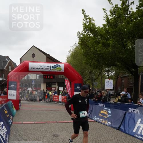 04.05.2025 - 8. Wedeler Halbmarathon Felixshl http://msf.ph/oto/7817602 04.05.2025 11:31:34 Ziel 77, 367, 699, 1039, 1041, 1124 meine-sportfotos.de