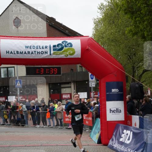 04.05.2025 - 8. Wedeler Halbmarathon Felixshl http://msf.ph/oto/7817607 04.05.2025 11:31:37 Ziel 367 meine-sportfotos.de