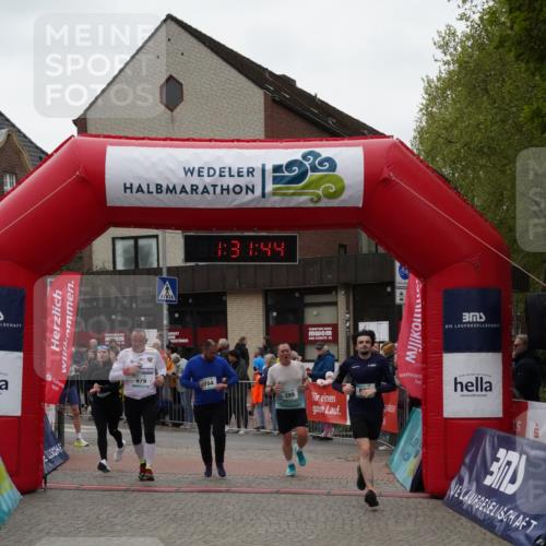 04.05.2025 - 8. Wedeler Halbmarathon Felixshl http://msf.ph/oto/7817609 04.05.2025 11:31:42 Ziel 289, 367, 394, 687, 764, 979 meine-sportfotos.de