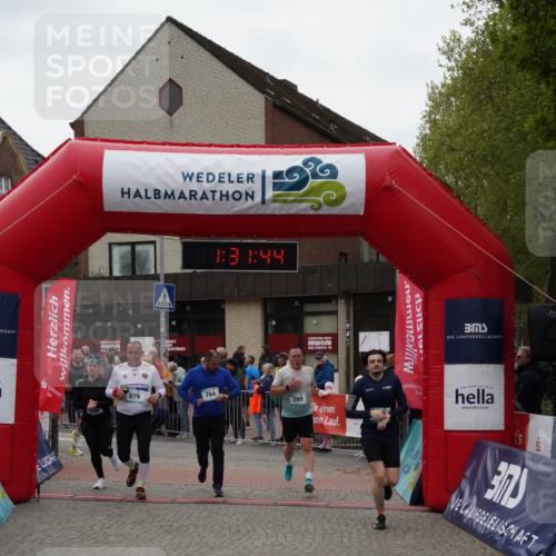 04.05.2025 - 8. Wedeler Halbmarathon Felixshl http://msf.ph/oto/7817610 04.05.2025 11:31:42 Ziel 289, 367, 394, 687, 764, 979 meine-sportfotos.de