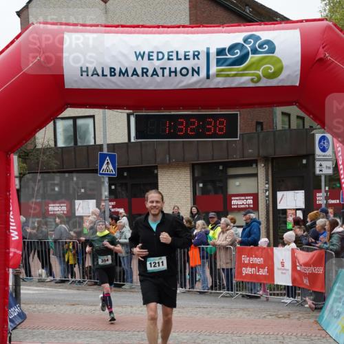 04.05.2025 - 8. Wedeler Halbmarathon Felixshl http://msf.ph/oto/7817680 04.05.2025 11:32:36 Ziel 354, 579, 728, 1211 meine-sportfotos.de