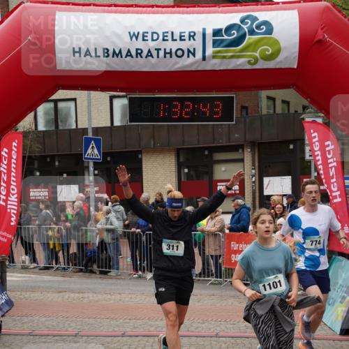 04.05.2025 - 8. Wedeler Halbmarathon Felixshl http://msf.ph/oto/7817695 04.05.2025 11:32:41 Ziel 311, 354, 579, 774, 1101, 1211 meine-sportfotos.de