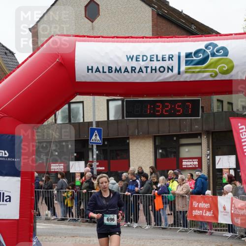 04.05.2025 - 8. Wedeler Halbmarathon Felixshl http://msf.ph/oto/7817730 04.05.2025 11:32:55 Ziel 33, 446, 696, 968, 1092, 1160 meine-sportfotos.de
