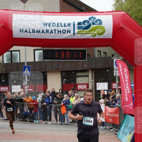 04.05.2025 - 8. Wedeler Halbmarathon Felixshl http://msf.ph/oto/7817770 04.05.2025 11:33:09 Ziel 615, 729, 921, 1040, 1089, 1094, 1215 meine-sportfotos.de