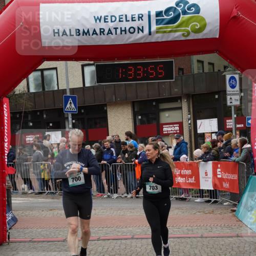 04.05.2025 - 8. Wedeler Halbmarathon Felixshl http://msf.ph/oto/7817841 04.05.2025 11:33:53 Ziel 336, 700, 703 meine-sportfotos.de