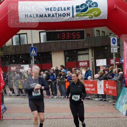 04.05.2025 - 8. Wedeler Halbmarathon Felixshl http://msf.ph/oto/7817842 04.05.2025 11:33:53 Ziel 336, 700, 703 meine-sportfotos.de