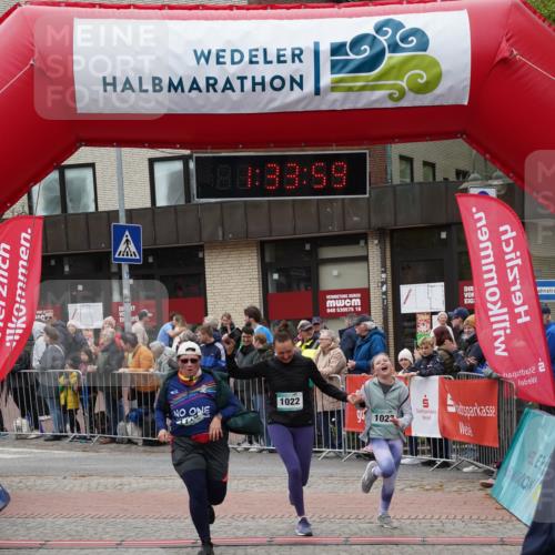 04.05.2025 - 8. Wedeler Halbmarathon Felixshl http://msf.ph/oto/7817847 04.05.2025 11:33:57 Ziel 700, 703, 1022, 1023, 1116 meine-sportfotos.de