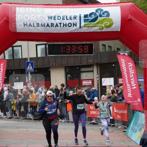 04.05.2025 - 8. Wedeler Halbmarathon Felixshl http://msf.ph/oto/7817848 04.05.2025 11:33:57 Ziel 700, 703, 1022, 1023, 1116 meine-sportfotos.de
