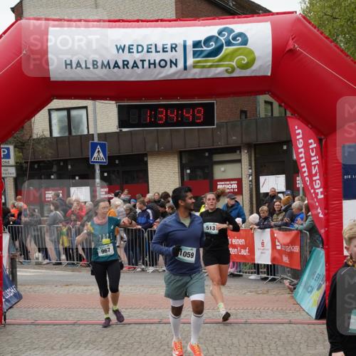 04.05.2025 - 8. Wedeler Halbmarathon Felixshl http://msf.ph/oto/7817906 04.05.2025 11:34:47 Ziel 513, 652, 678, 967, 1059, 1206 meine-sportfotos.de