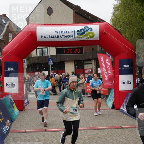 04.05.2025 - 8. Wedeler Halbmarathon Felixshl http://msf.ph/oto/7817964 04.05.2025 11:35:18 Ziel 353, 732, 917, 1029, 1091, 1152 meine-sportfotos.de