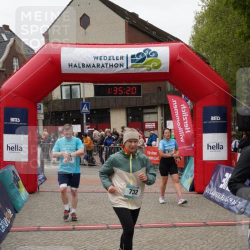 04.05.2025 - 8. Wedeler Halbmarathon Felixshl http://msf.ph/oto/7817965 04.05.2025 11:35:18 Ziel 353, 732, 917, 1029, 1091, 1152 meine-sportfotos.de
