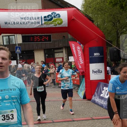 04.05.2025 - 8. Wedeler Halbmarathon Felixshl http://msf.ph/oto/7817976 04.05.2025 11:35:22 Ziel 226, 353, 603, 917, 1091, 1152, 1209 meine-sportfotos.de