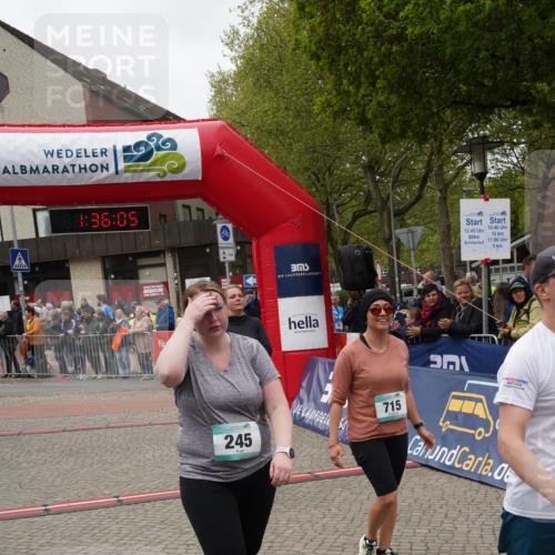 04.05.2025 - 8. Wedeler Halbmarathon Felixshl http://msf.ph/oto/7818054 04.05.2025 11:36:03 Ziel 115, 245, 411, 533, 645, 715, 892 meine-sportfotos.de