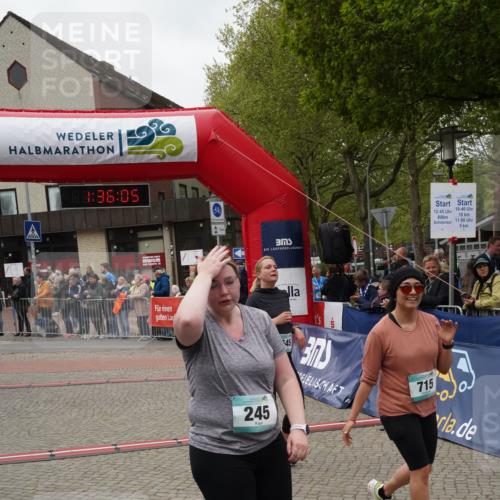 04.05.2025 - 8. Wedeler Halbmarathon Felixshl http://msf.ph/oto/7818056 04.05.2025 11:36:03 Ziel 115, 245, 411, 533, 645, 715, 892 meine-sportfotos.de