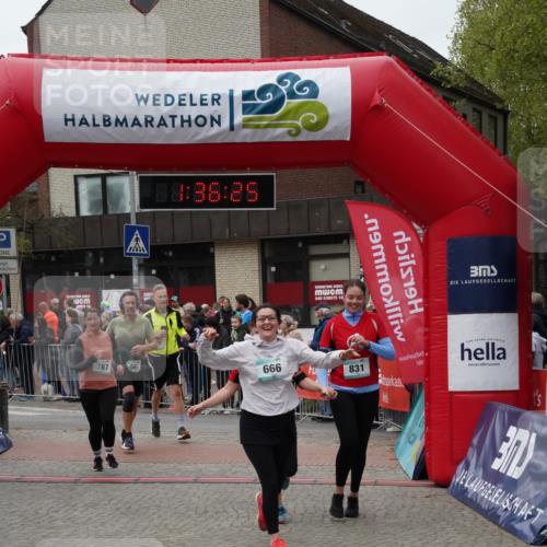 04.05.2025 - 8. Wedeler Halbmarathon Felixshl http://msf.ph/oto/7818062 04.05.2025 11:36:23 Ziel 397, 563, 666, 767, 776, 831 meine-sportfotos.de
