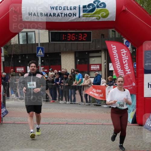 04.05.2025 - 8. Wedeler Halbmarathon Felixshl http://msf.ph/oto/7818077 04.05.2025 11:36:30 Ziel 31, 305, 397, 563, 815 meine-sportfotos.de