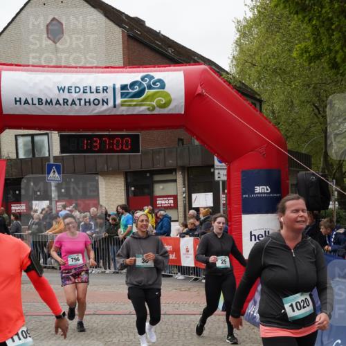 04.05.2025 - 8. Wedeler Halbmarathon Felixshl http://msf.ph/oto/7818123 04.05.2025 11:36:58 Ziel 25, 30, 796, 1020, 1028, 1109 meine-sportfotos.de