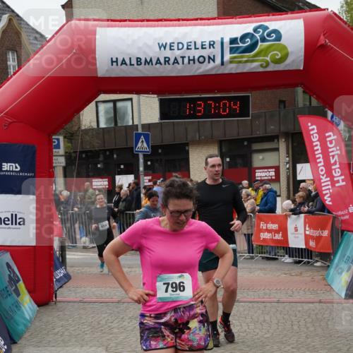 04.05.2025 - 8. Wedeler Halbmarathon Felixshl http://msf.ph/oto/7818131 04.05.2025 11:37:02 Ziel 25, 30, 594, 654, 796, 1028, 1109, 1141 meine-sportfotos.de
