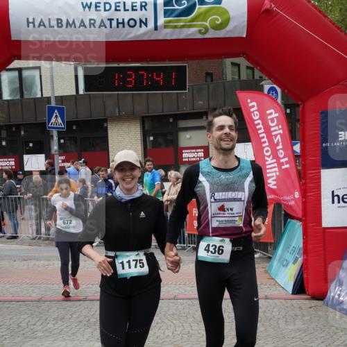 04.05.2025 - 8. Wedeler Halbmarathon Felixshl http://msf.ph/oto/7818189 04.05.2025 11:37:39 Ziel 436, 672, 889, 1175 meine-sportfotos.de