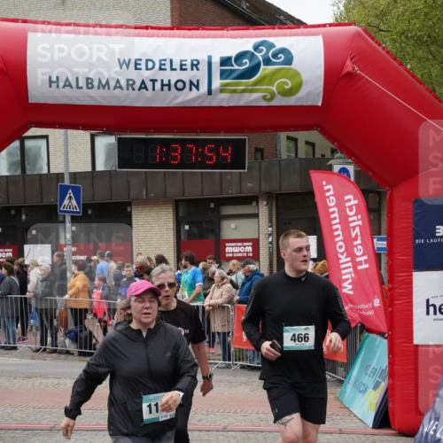 04.05.2025 - 8. Wedeler Halbmarathon Felixshl http://msf.ph/oto/7818205 04.05.2025 11:37:52 Ziel 82, 147, 164, 374, 466, 752, 930, 1104 meine-sportfotos.de