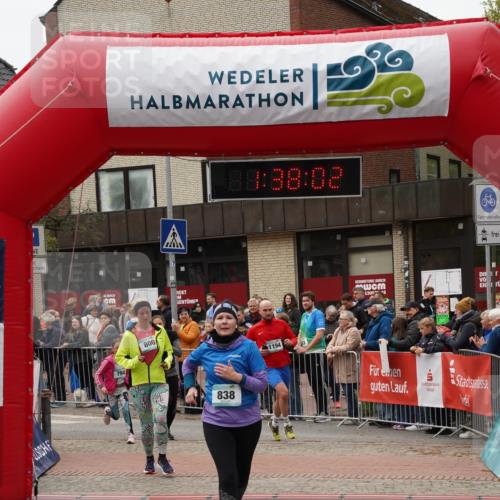 04.05.2025 - 8. Wedeler Halbmarathon Felixshl http://msf.ph/oto/7818211 04.05.2025 11:38:00 Ziel 794, 795, 800, 838, 1194 meine-sportfotos.de
