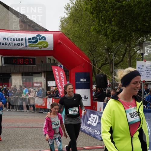 04.05.2025 - 8. Wedeler Halbmarathon Felixshl http://msf.ph/oto/7818226 04.05.2025 11:38:05 Ziel 86, 794, 795, 800, 838, 1194 meine-sportfotos.de