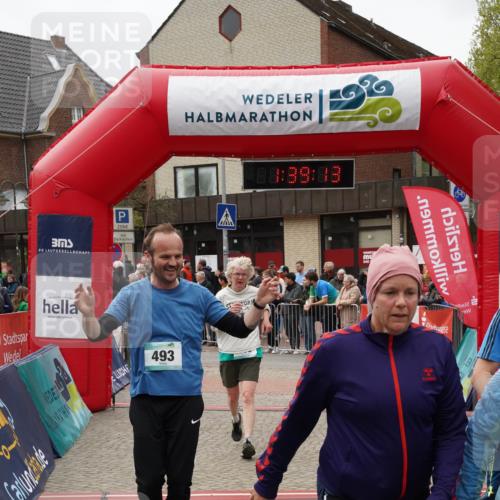 04.05.2025 - 8. Wedeler Halbmarathon Felixshl http://msf.ph/oto/7818361 04.05.2025 11:39:11 Ziel 73, 493, 496, 592, 648, 835, 1047, 1049 meine-sportfotos.de
