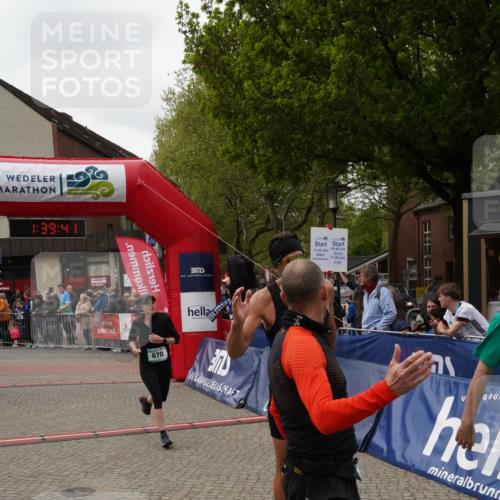 04.05.2025 - 8. Wedeler Halbmarathon Felixshl http://msf.ph/oto/7818393 04.05.2025 11:39:39 Ziel 299, 334, 406, 670, 848 meine-sportfotos.de