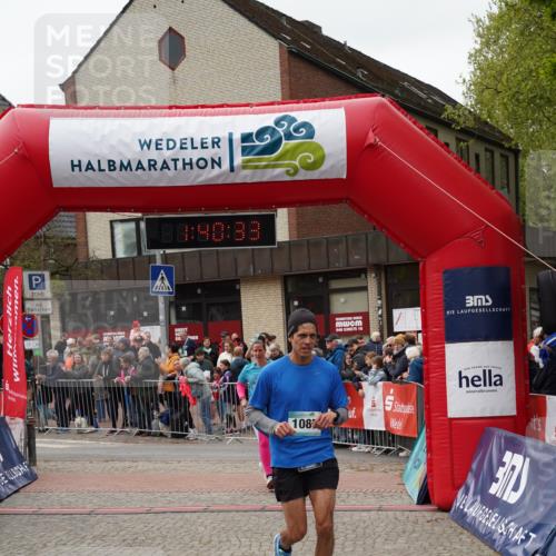 04.05.2025 - 8. Wedeler Halbmarathon Felixshl http://msf.ph/oto/7818467 04.05.2025 11:40:31 Ziel 975, 1009, 1065, 1085 meine-sportfotos.de