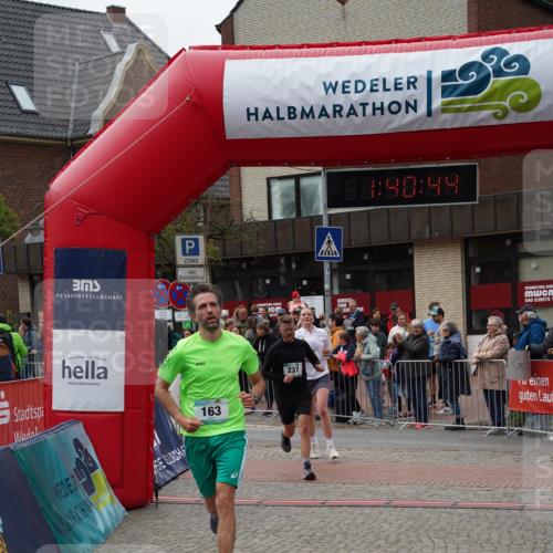 04.05.2025 - 8. Wedeler Halbmarathon Felixshl http://msf.ph/oto/7818477 04.05.2025 11:40:41 Ziel 163, 237, 779 meine-sportfotos.de