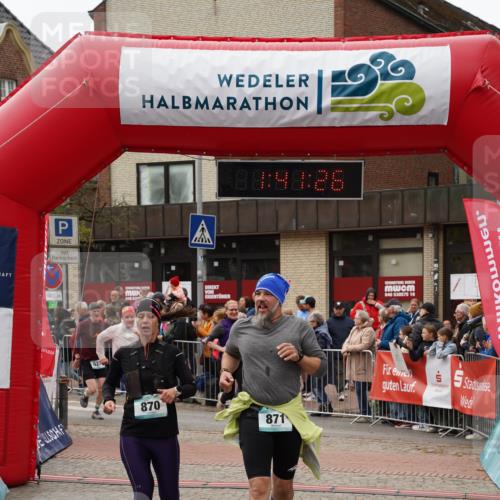 04.05.2025 - 8. Wedeler Halbmarathon Felixshl http://msf.ph/oto/7818536 04.05.2025 11:41:24 Ziel 527, 864, 870, 871, 1171 meine-sportfotos.de