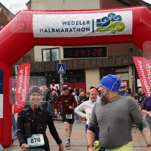 04.05.2025 - 8. Wedeler Halbmarathon Felixshl http://msf.ph/oto/7818539 04.05.2025 11:41:26 Ziel 358, 527, 864, 870, 871, 1171 meine-sportfotos.de