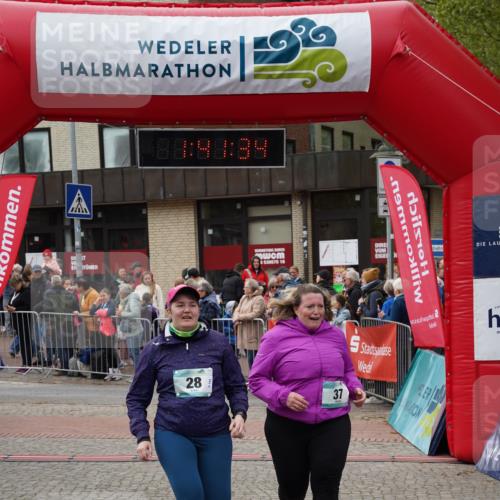 04.05.2025 - 8. Wedeler Halbmarathon Felixshl http://msf.ph/oto/7818546 04.05.2025 11:41:32 Ziel 28, 37, 358, 527, 1171 meine-sportfotos.de