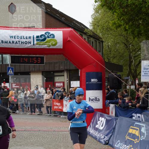 04.05.2025 - 8. Wedeler Halbmarathon Felixshl http://msf.ph/oto/7818571 04.05.2025 11:41:51 Ziel 8, 302, 706, 1119 meine-sportfotos.de