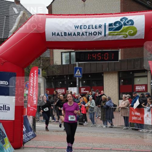04.05.2025 - 8. Wedeler Halbmarathon Felixshl http://msf.ph/oto/7818848 04.05.2025 11:44:59 Ziel 392, 421, 714 meine-sportfotos.de
