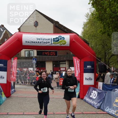 04.05.2025 - 8. Wedeler Halbmarathon Felixshl http://msf.ph/oto/7818861 04.05.2025 11:45:03 Ziel 392, 421, 714 meine-sportfotos.de