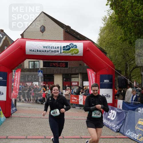 04.05.2025 - 8. Wedeler Halbmarathon Felixshl http://msf.ph/oto/7818863 04.05.2025 11:45:04 Ziel 392, 421, 714 meine-sportfotos.de