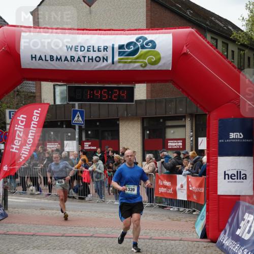 04.05.2025 - 8. Wedeler Halbmarathon Felixshl http://msf.ph/oto/7818875 04.05.2025 11:45:22 Ziel 320, 639 meine-sportfotos.de