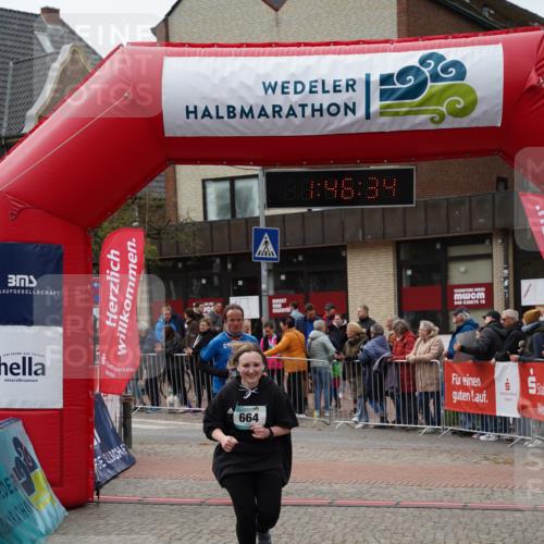 04.05.2025 - 8. Wedeler Halbmarathon Felixshl http://msf.ph/oto/7818977 04.05.2025 11:46:32 Ziel 664, 945 meine-sportfotos.de