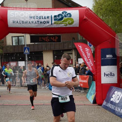 04.05.2025 - 8. Wedeler Halbmarathon Felixshl http://msf.ph/oto/7818997 04.05.2025 11:46:40 Ziel 770, 851, 855, 999, 1012 meine-sportfotos.de