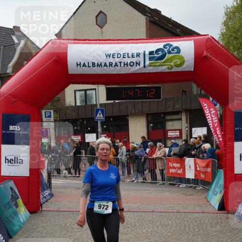04.05.2025 - 8. Wedeler Halbmarathon Felixshl http://msf.ph/oto/7819049 04.05.2025 11:47:10 Ziel 243, 866, 972 meine-sportfotos.de