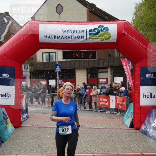 04.05.2025 - 8. Wedeler Halbmarathon Felixshl http://msf.ph/oto/7819051 04.05.2025 11:47:10 Ziel 243, 866, 972 meine-sportfotos.de