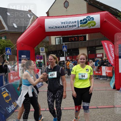 04.05.2025 - 8. Wedeler Halbmarathon Felixshl http://msf.ph/oto/7819083 04.05.2025 11:47:35 Ziel 94, 347, 497, 501 meine-sportfotos.de