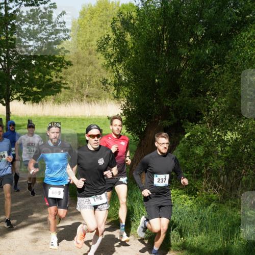 04.05.2025 - 8. Wedeler Halbmarathon Felixshl http://msf.ph/oto/7819207 04.05.2025 10:01:23 Laufen 59, 20, 533, 17, 659, 188, 237 meine-sportfotos.de