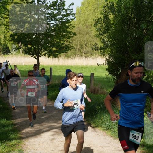 04.05.2025 - 8. Wedeler Halbmarathon Felixshl http://msf.ph/oto/7819212 04.05.2025 10:01:24 Laufen 73, 186, 199, 59, 659 meine-sportfotos.de