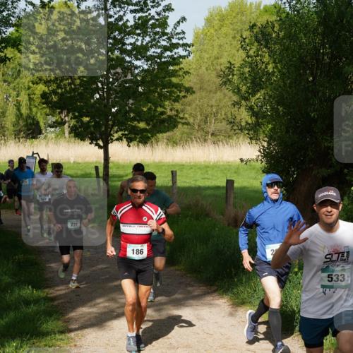 04.05.2025 - 8. Wedeler Halbmarathon Felixshl http://msf.ph/oto/7819213 04.05.2025 10:01:25 Laufen 731, 186, 2, 2023, 533 meine-sportfotos.de